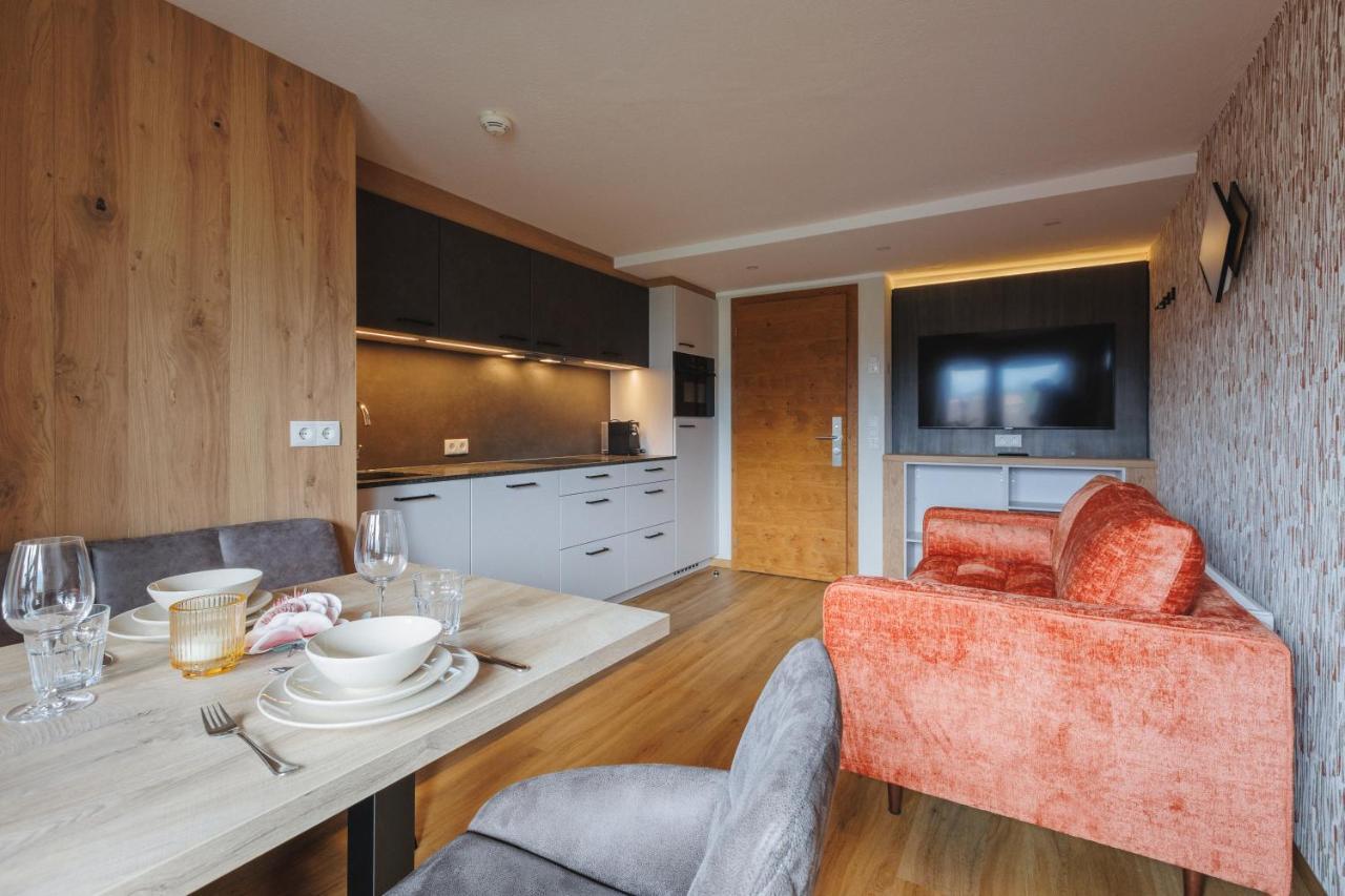 Hin&Weg Das Aparthotel Ried im Zillertal Ngoại thất bức ảnh
