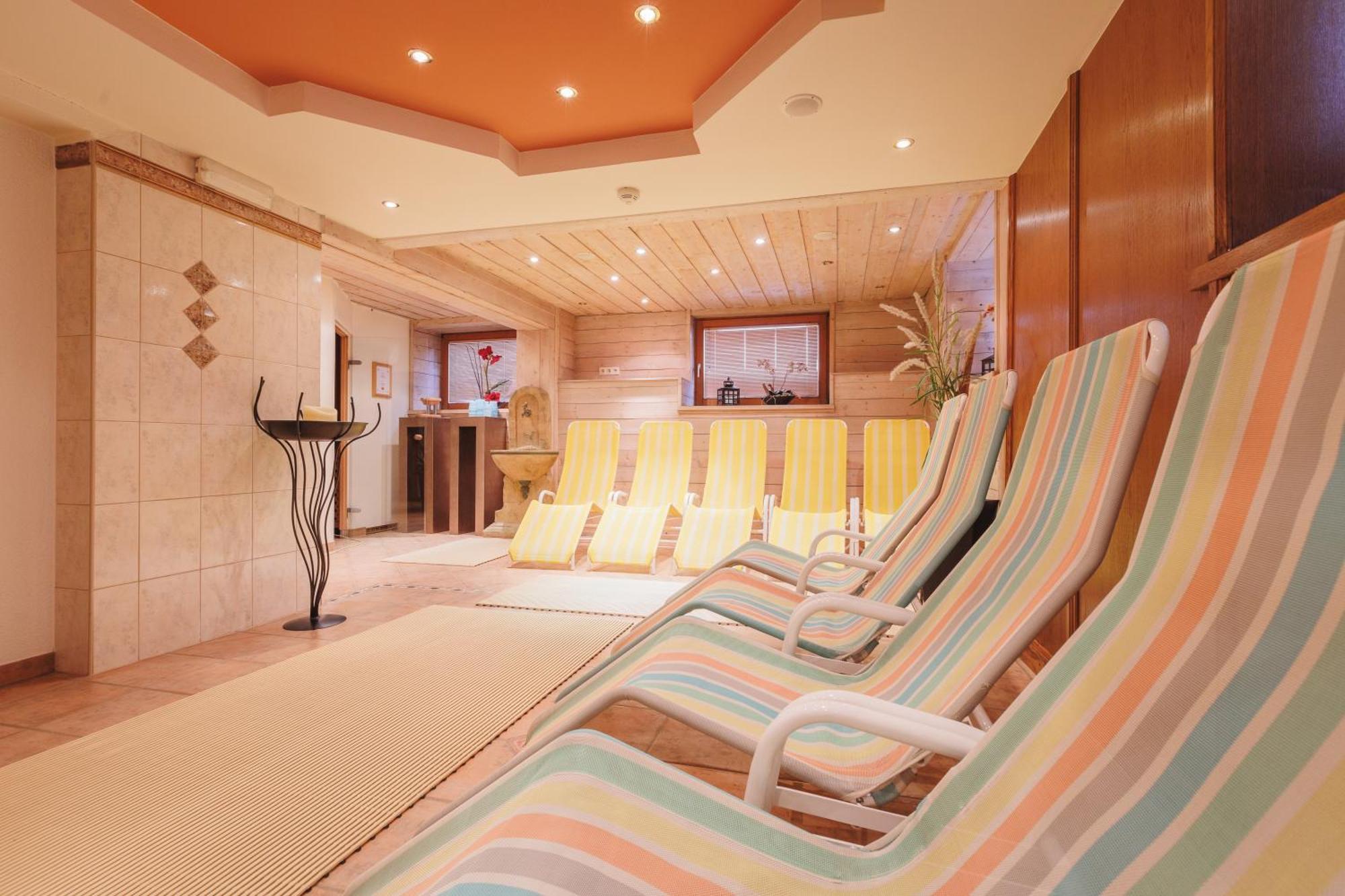 Hin&Weg Das Aparthotel Ried im Zillertal Ngoại thất bức ảnh
