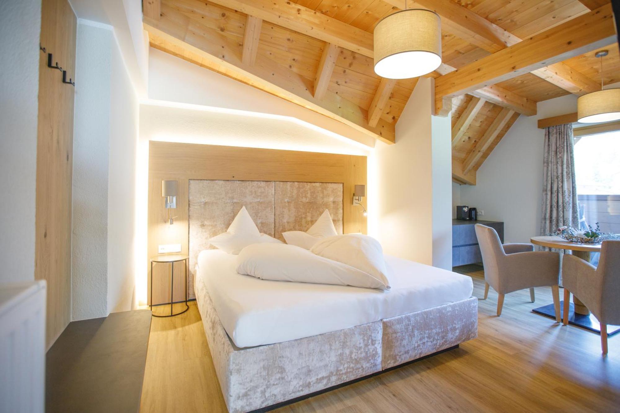 Hin&Weg Das Aparthotel Ried im Zillertal Ngoại thất bức ảnh