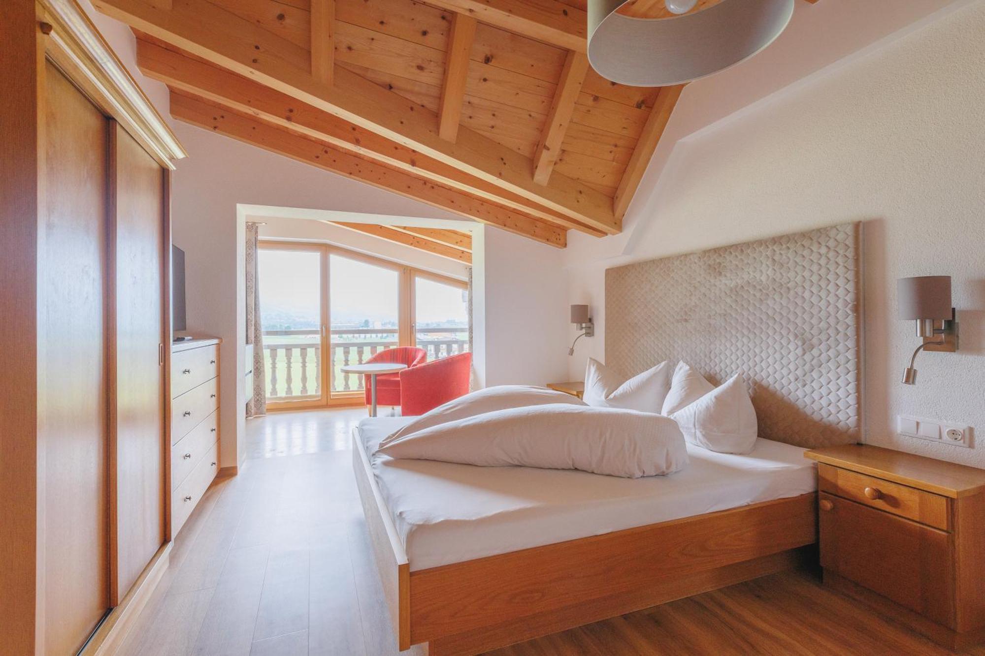 Hin&Weg Das Aparthotel Ried im Zillertal Ngoại thất bức ảnh