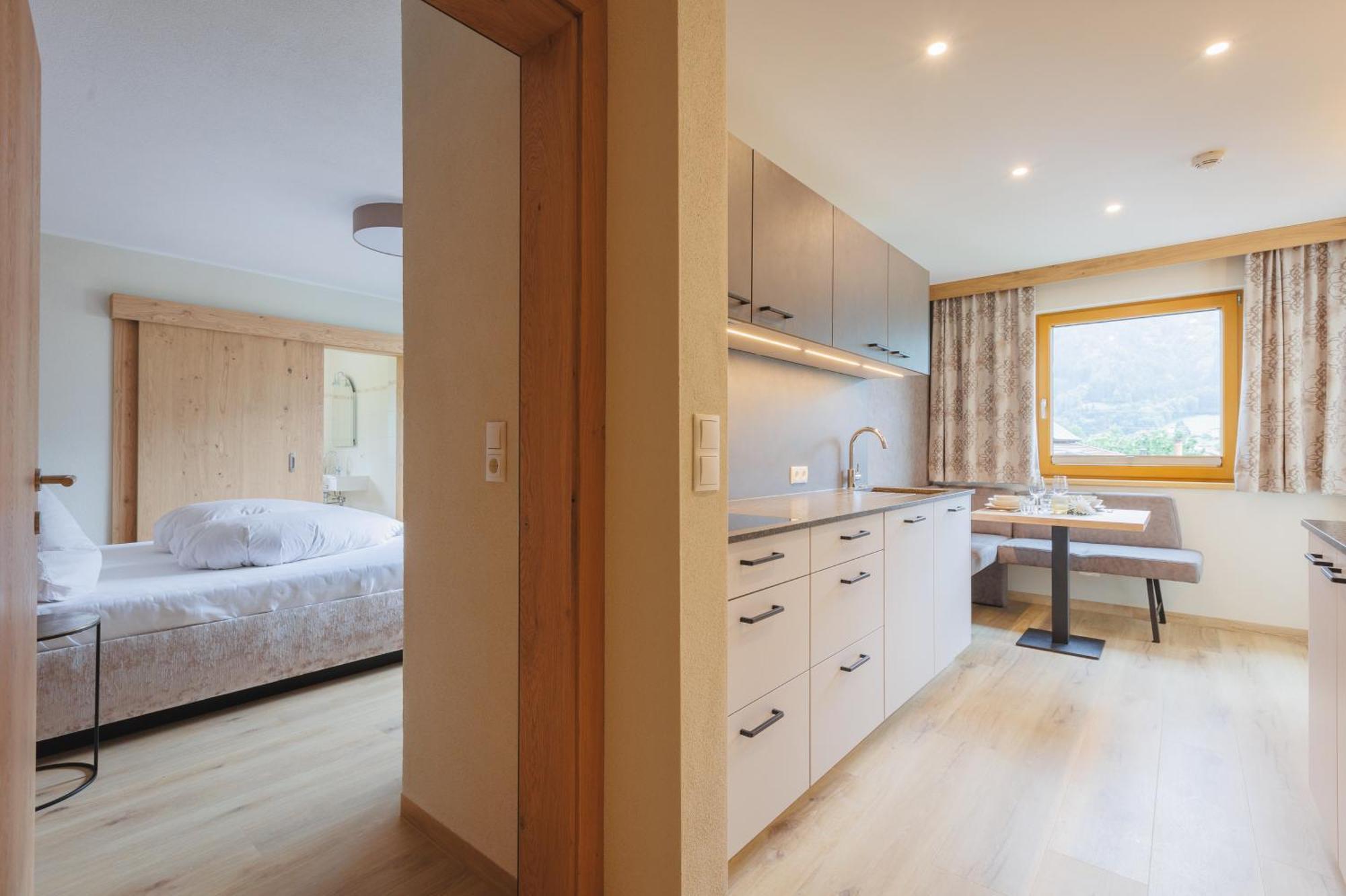 Hin&Weg Das Aparthotel Ried im Zillertal Ngoại thất bức ảnh