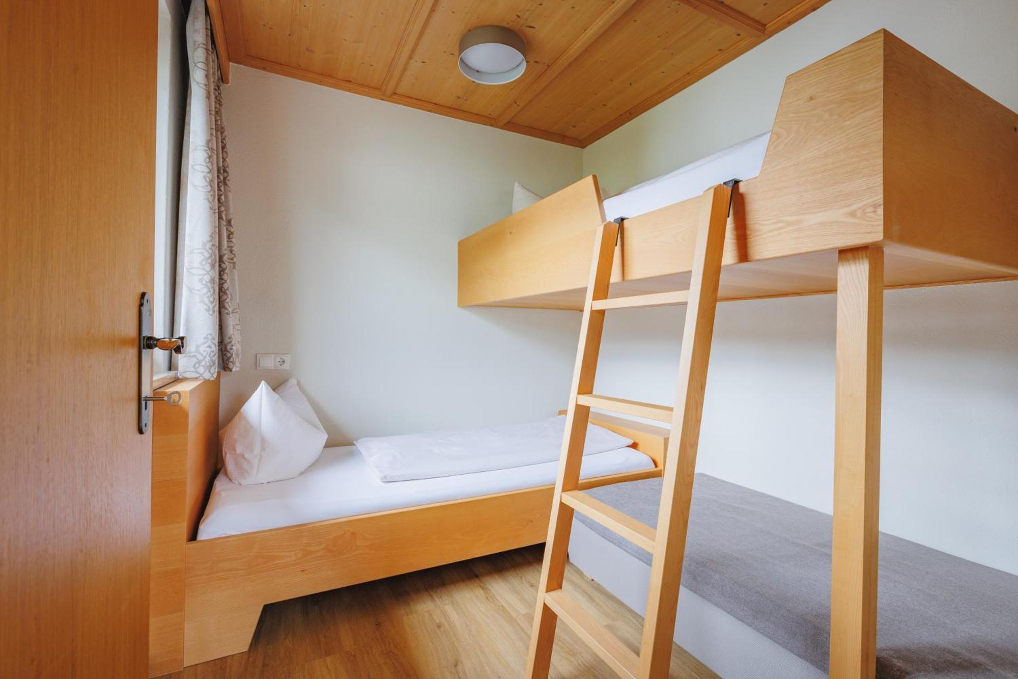 Hin&Weg Das Aparthotel Ried im Zillertal Ngoại thất bức ảnh