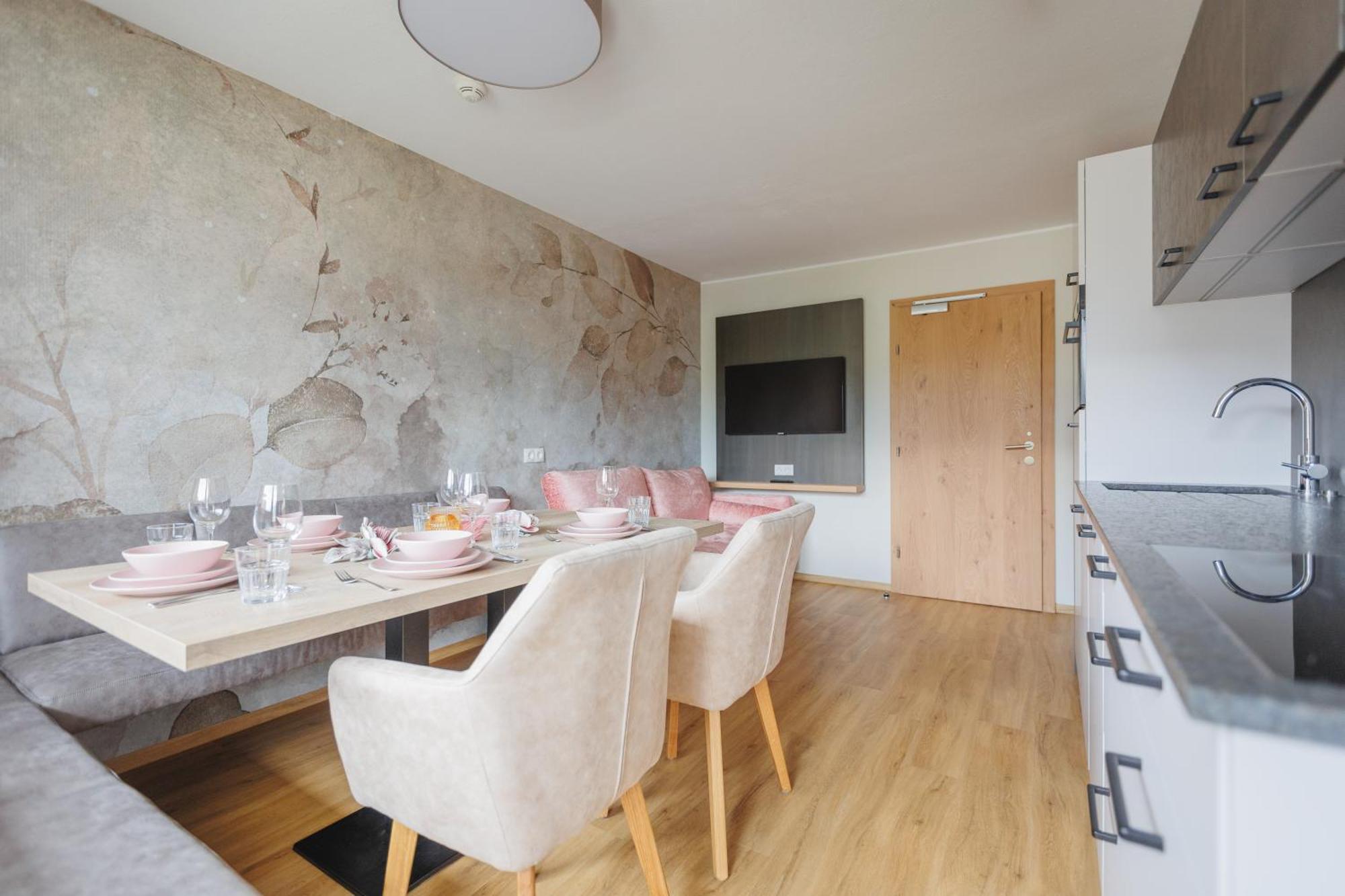 Hin&Weg Das Aparthotel Ried im Zillertal Ngoại thất bức ảnh