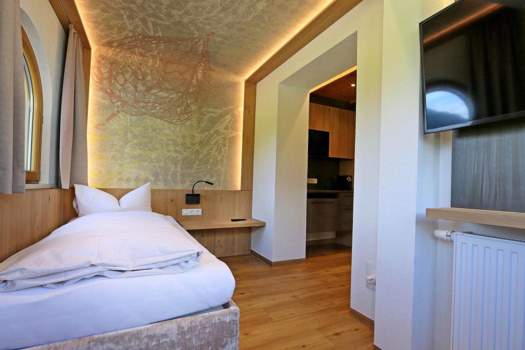 Hin&Weg Das Aparthotel Ried im Zillertal Ngoại thất bức ảnh