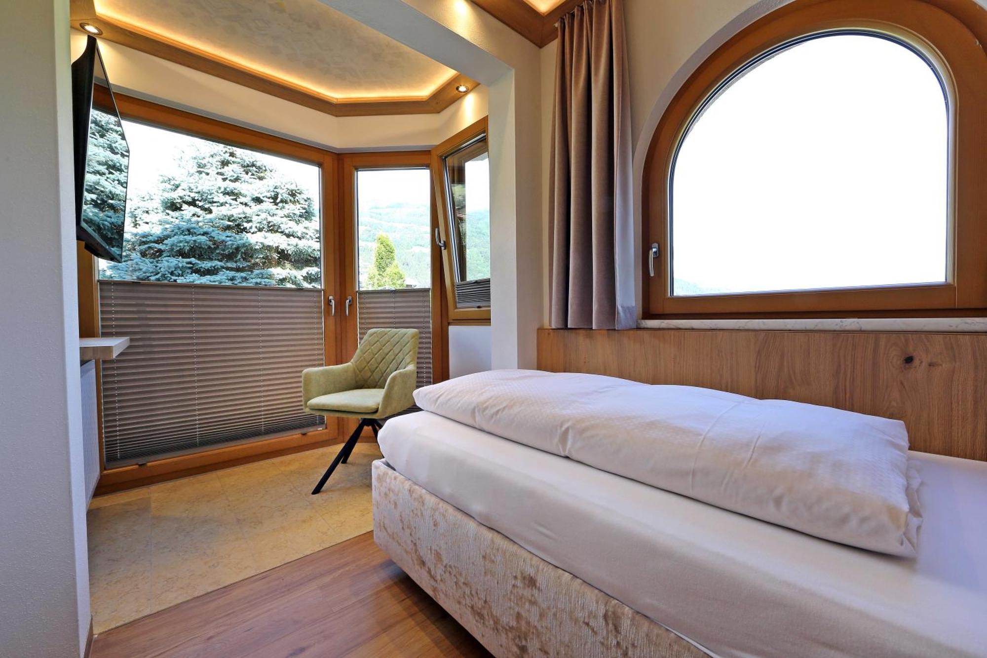 Hin&Weg Das Aparthotel Ried im Zillertal Ngoại thất bức ảnh
